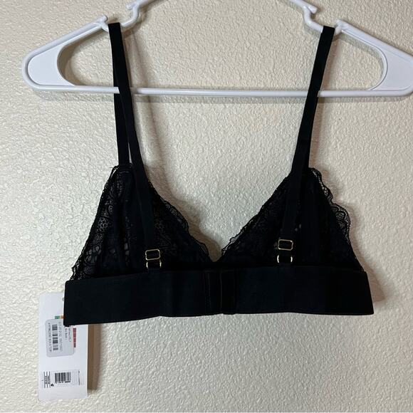 Lively black lace triangle bralette NEW L - Picture 3 of 7